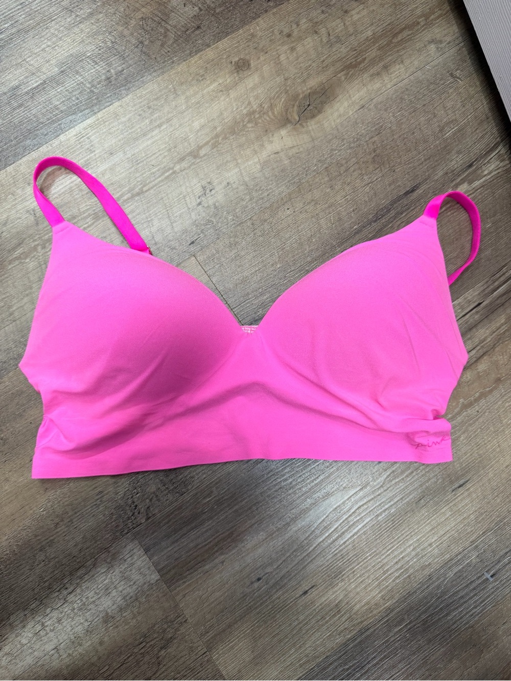 PINK Victoria's Secret Hot Pink Wireless Lightly Lined Bralette